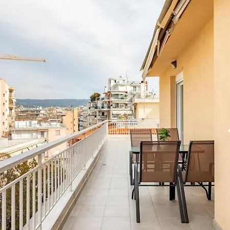 2 Bedroom Luxury Апартаменты *